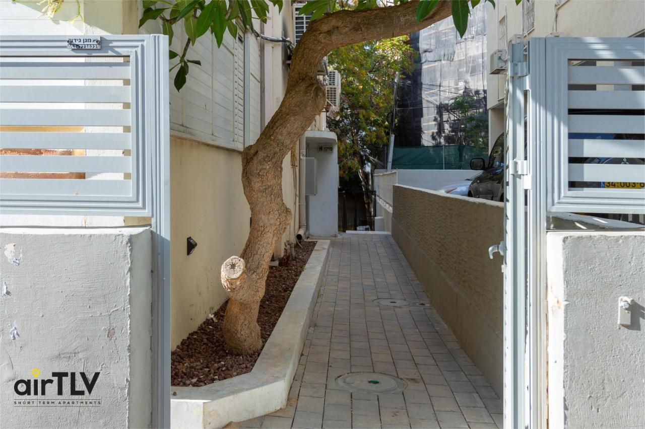 Localz - Sirkin Apartment Tel Aviv Exteriör bild